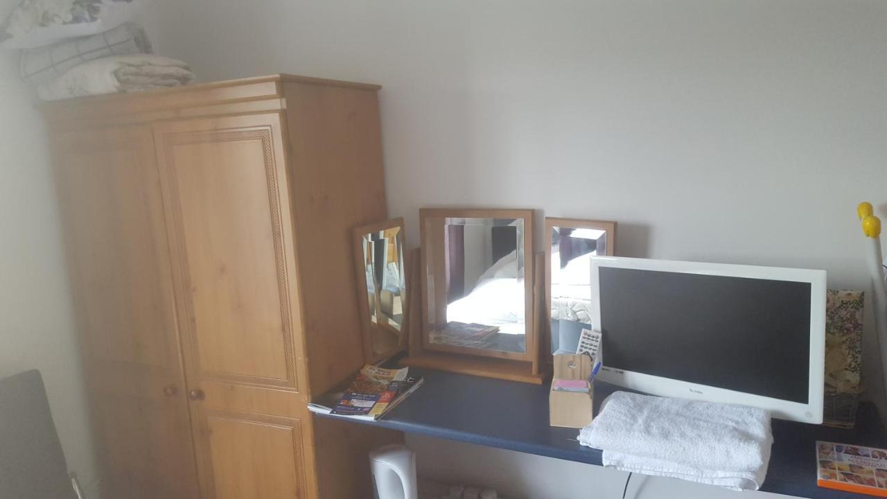 Appartamento Pat'S Place Ballaghaderreen Esterno foto